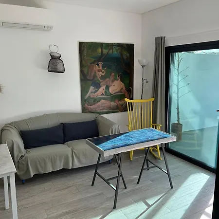 Apartment Sun, Moon, Star Ll Quelfes